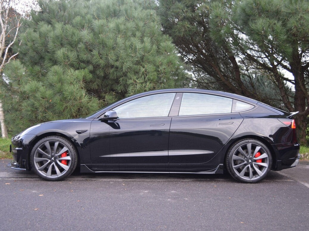 Model 3: Gloss Black Body Kit 17-23