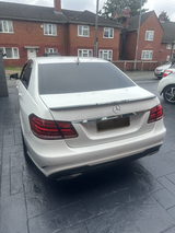 E Class - W212: Gloss Black AMG Style Spoiler 10-16