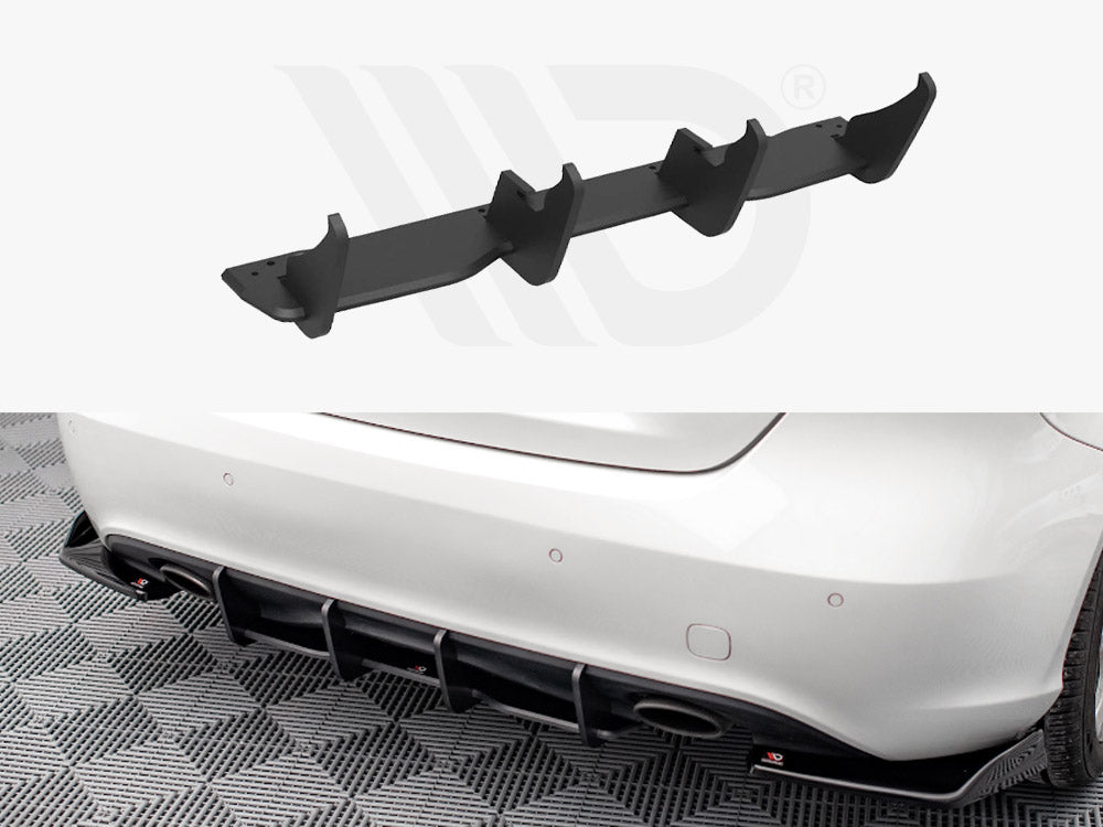 A Class - W176 Pre-facelift: Gloss Black Maxton Rear Diffuser 13-15