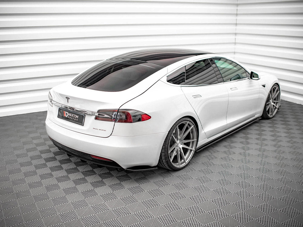 Model S: Gloss Black Maxton Side Skirts 16-20