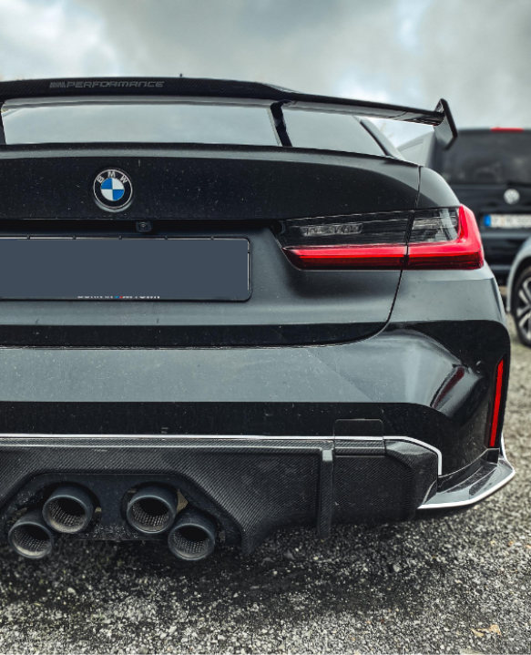 M4 - G82: Dry Carbon Fibre Performance Style Diffuser 21+