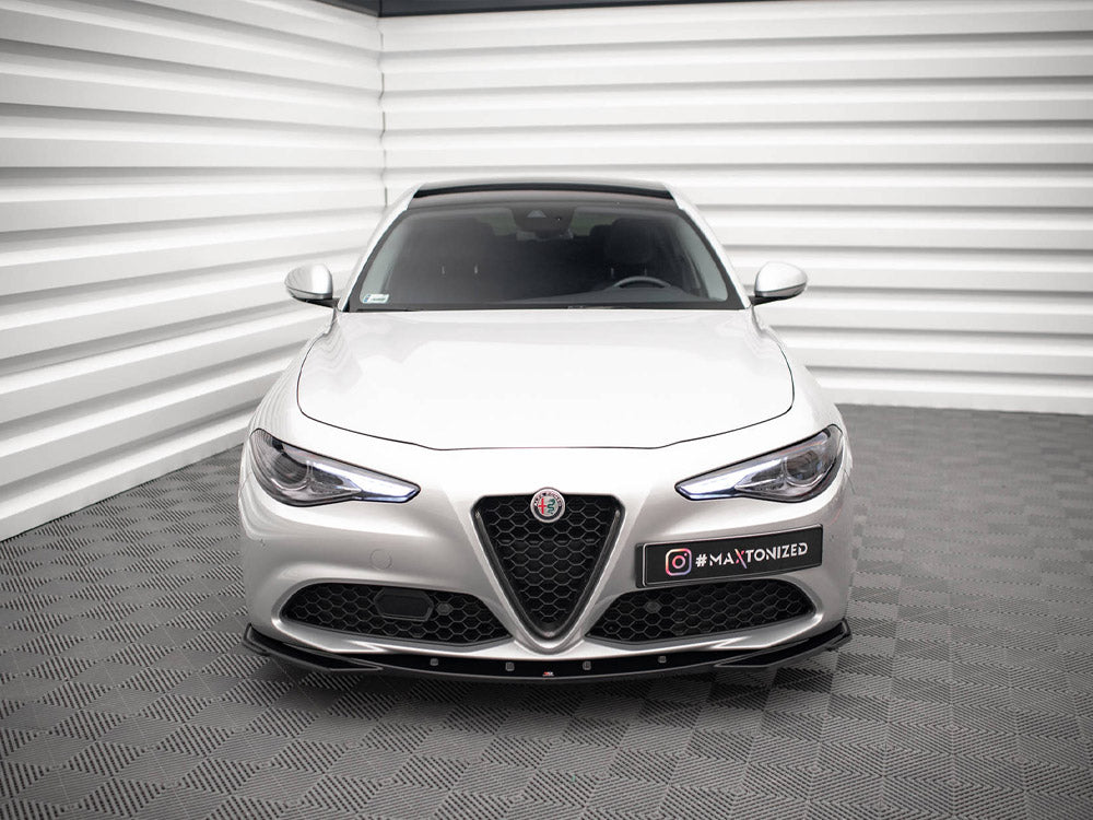 Giulia - Sport: Gloss Black Maxton Front Splitter V2 16+