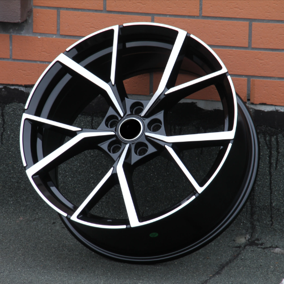 VW Golf - Diamond Cut R Style Alloy Wheels