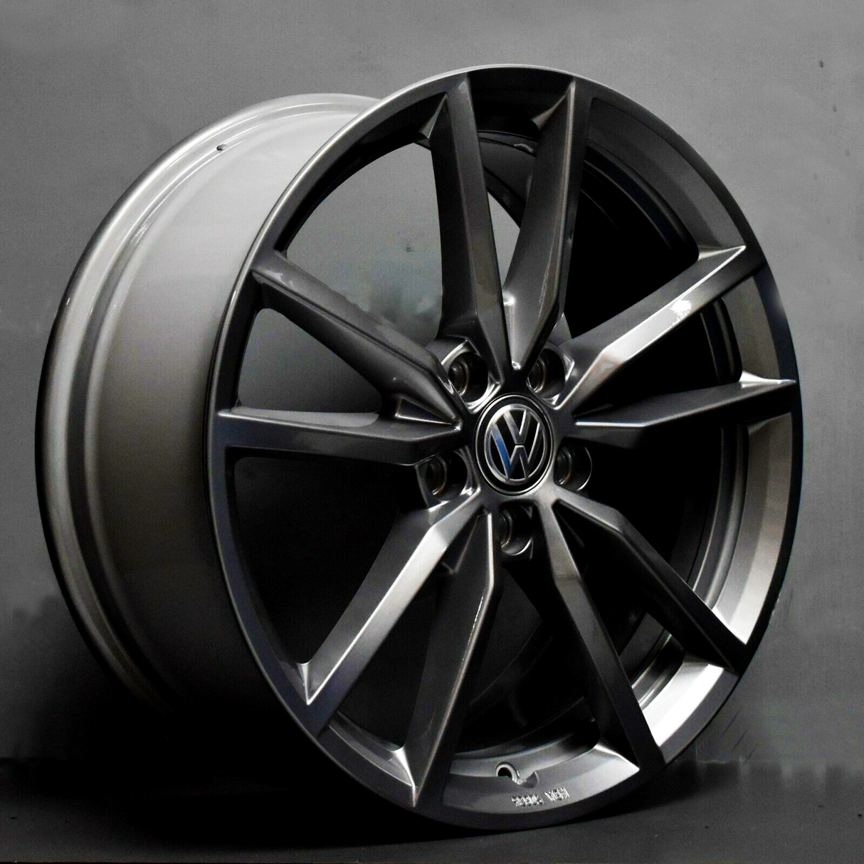 Arteon - MK1: 19" Gun Metal Pretoria Style Alloy Wheels 20+