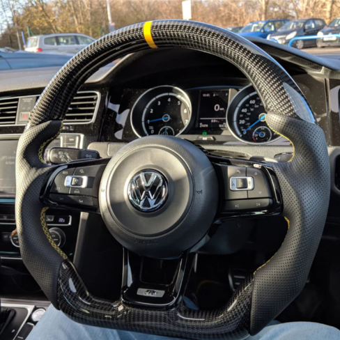 Golf - MK7/MK7.5: Carbon Fibre Steering Wheel 13-20